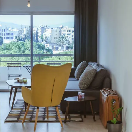 Cozy, Bright, 2 Bedroom Flat - City Center Διαμέρισμα *